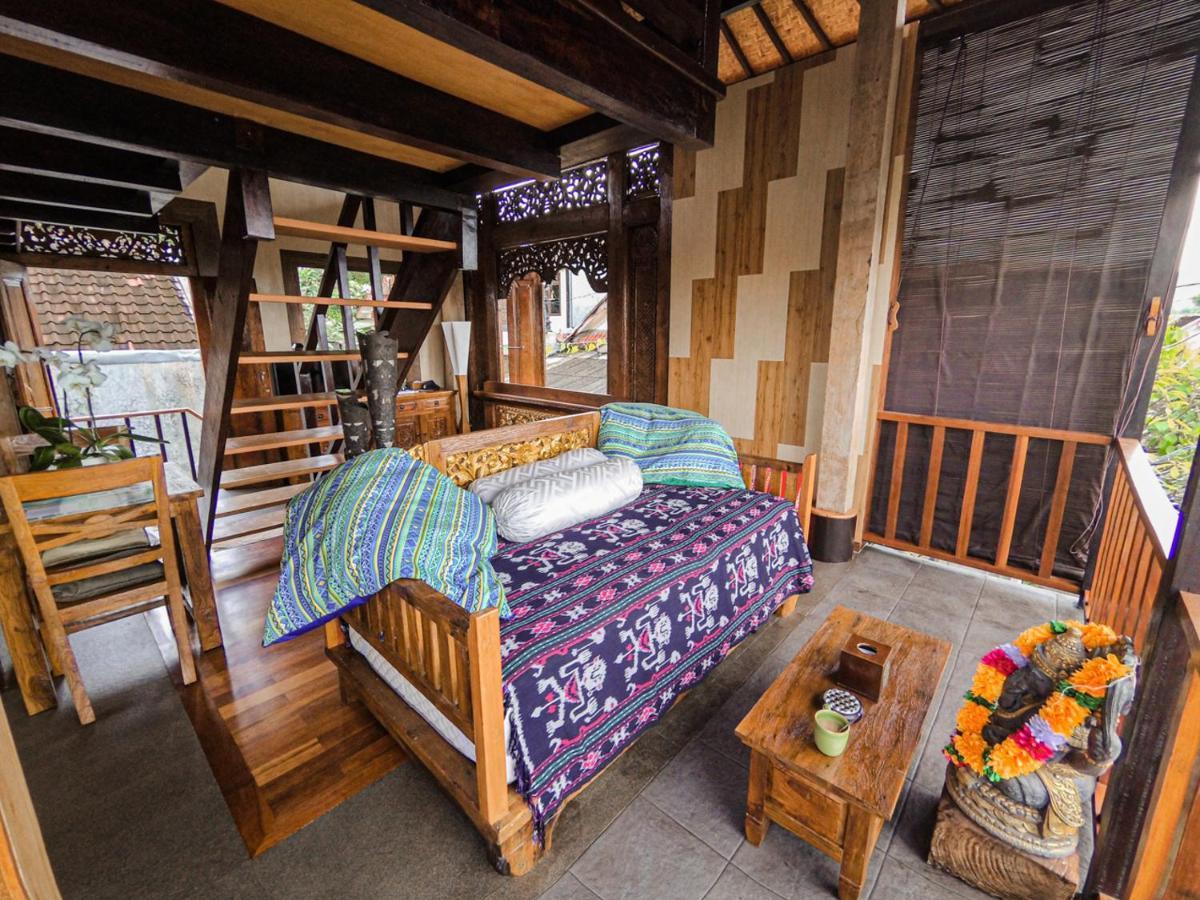 Hotel Jingga 111 Jimbaran Esterno foto